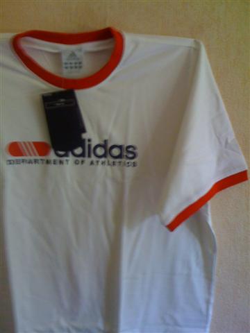 grossiste destockage ADIDAS LOT 200 T SHIRTS