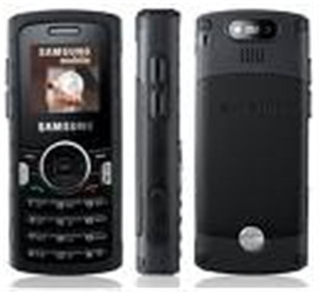 grossiste destockage SAMSUNG M110 NEUF DEBLOQUE TOUT OPERATEUR