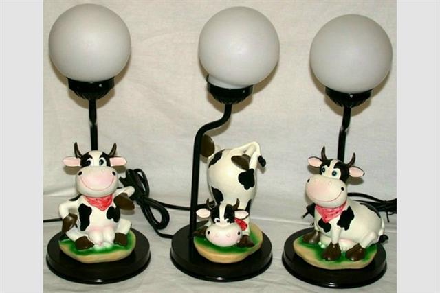 grossiste destockage LAMPE VACHE - (HORS CE)