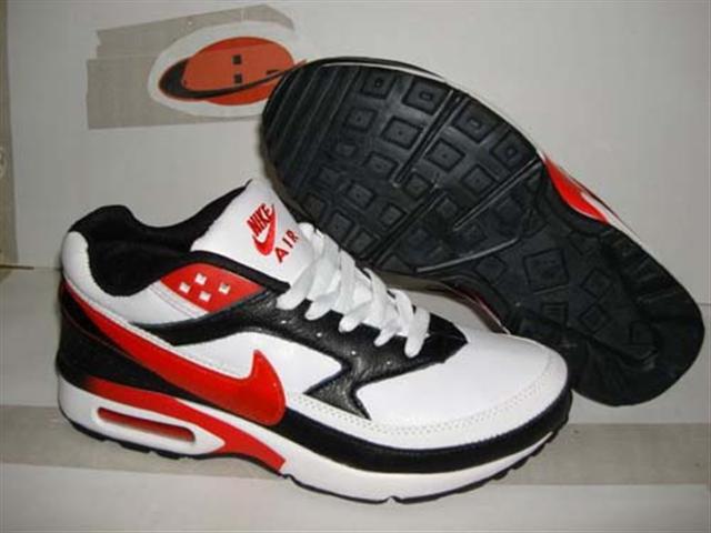 grossiste destockage destockstar Grossiste Nike tn shox puma burberry veste tee-shirt polo lacoste DG amrnai 