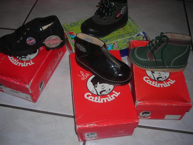 grossiste destockage A vendre un lot de 1050 paires de chaussures enfants de marque
