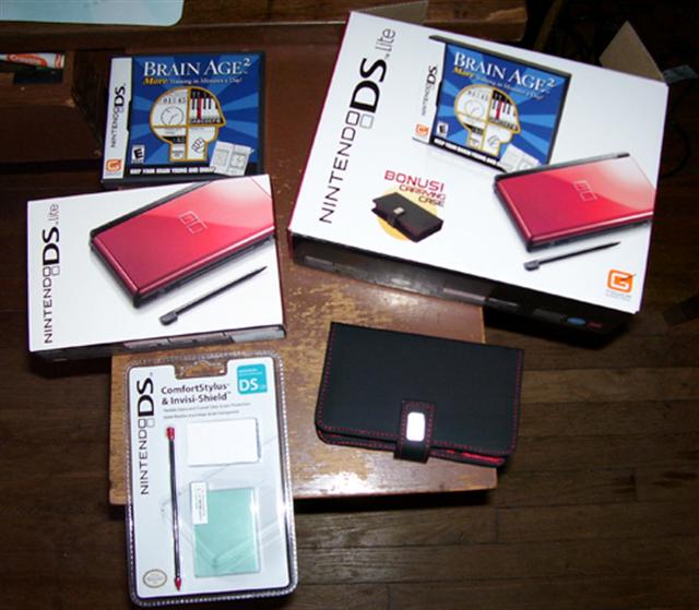 grossiste destockage Nimtendo Ds Lite + Linker Dstt + Micro sd 1gb + coque crystal
