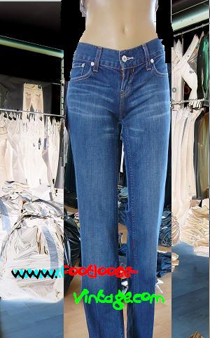 grossiste destockage LEVIS,DIESEL,GUESS,UMM.....