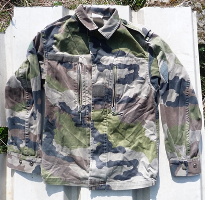 grossiste destockage 400 VESTES CAMOUFLAGE Militair