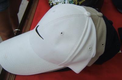 grossiste destockage Casquettes Nike, adidas,....