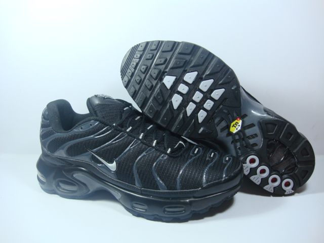 grossiste destockage Chaussure nike tn requin 