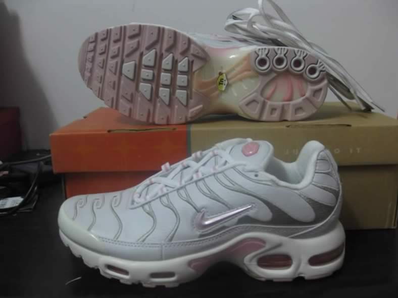 grossiste destockage chaussure wholesaler-trade