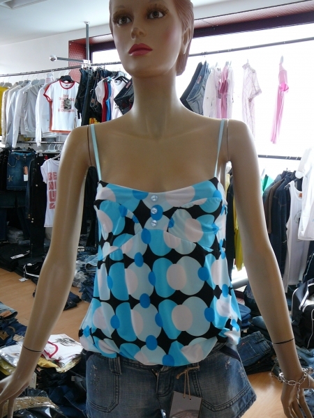 grossiste destockage Tops de marques Italiennes