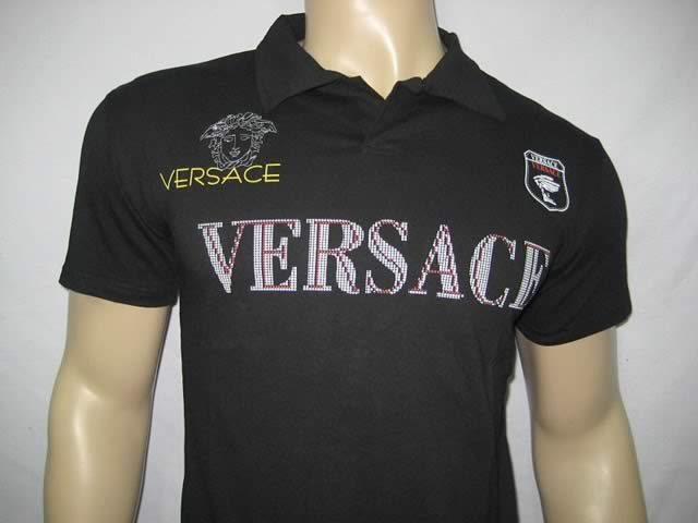 grossiste destockage Tshirt jacket tracksuit shoes 