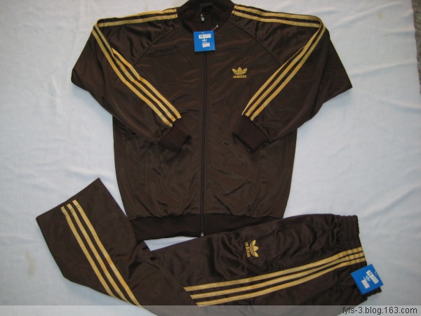grossiste destockage ADIDAS tracksuit Air max 90